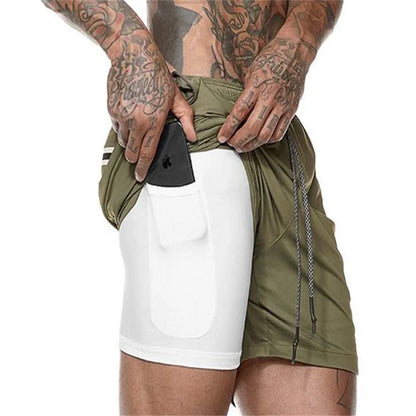 Locker geschnittene Herren-Sportshorts mit schneller Trocknung und Splicing-Design – ideal für Fitness und Basketball