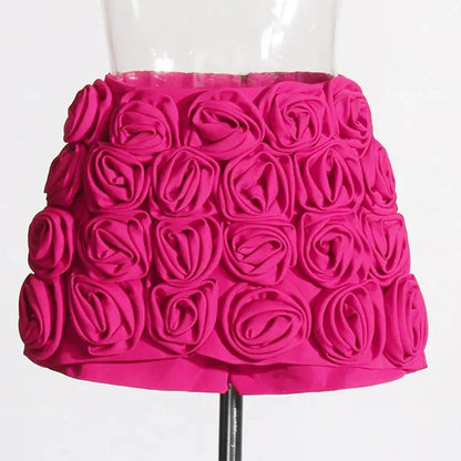 Ärmelloses Damenkleid mit quadratischem Ausschnitt und Applikationen – elegantes, rückenfreies Design mit hoher Taille