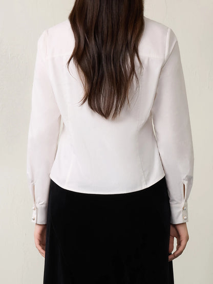 Sommerliches Damen-Temperament-Shirt mit V-Ausschnitt im französischen Stil – vielseitig kombinierbar und locker geschnitten