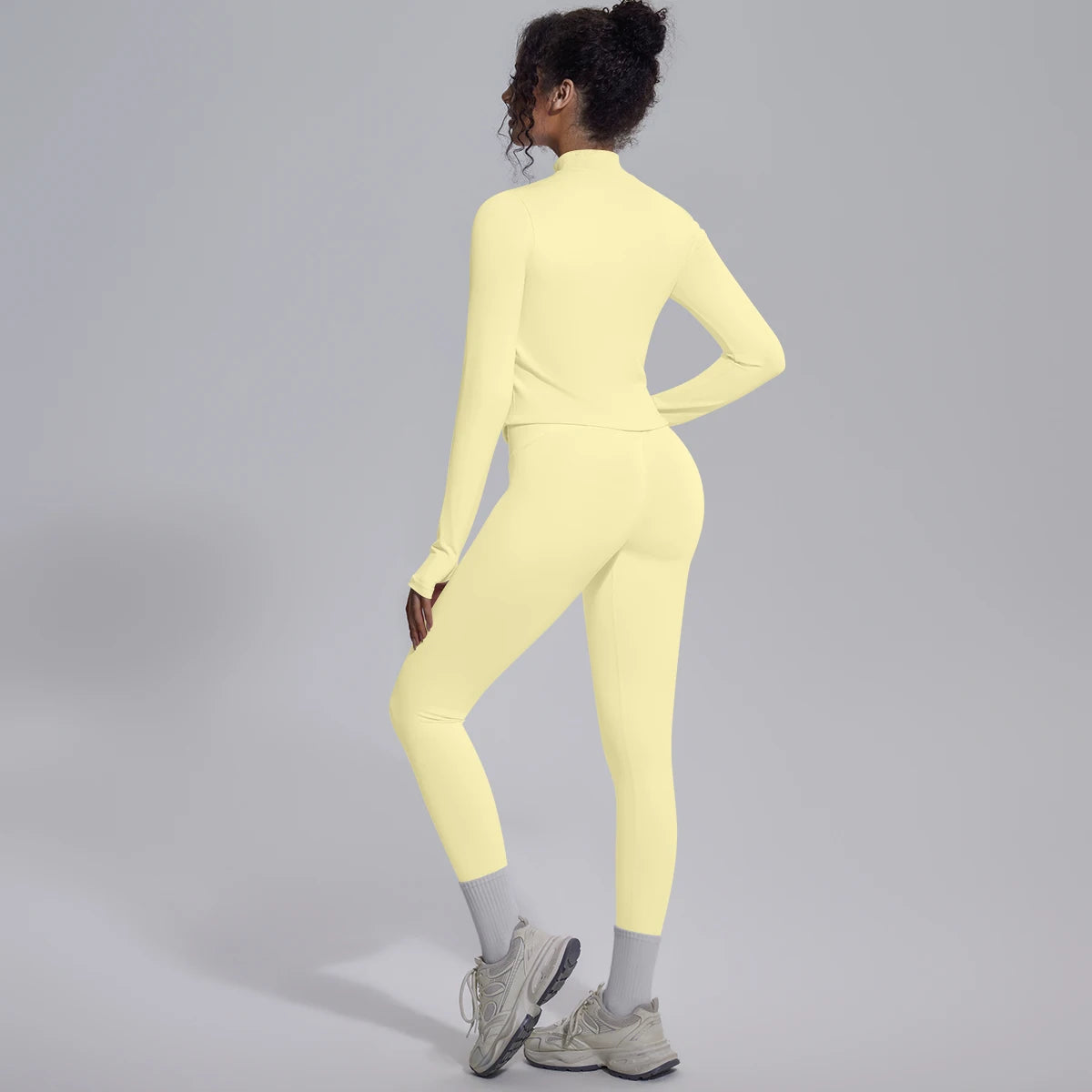 Nahtloses Yoga-Set Hellgelb, Rückansicht: taillierte Jacke, Leggings