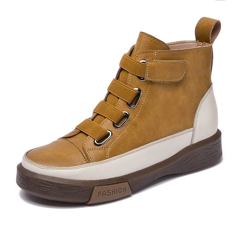 Damen Winterstiefel, gelb-braunes Leder mit Fellbesatz, 3 Schnallenriemen und weißem Rand