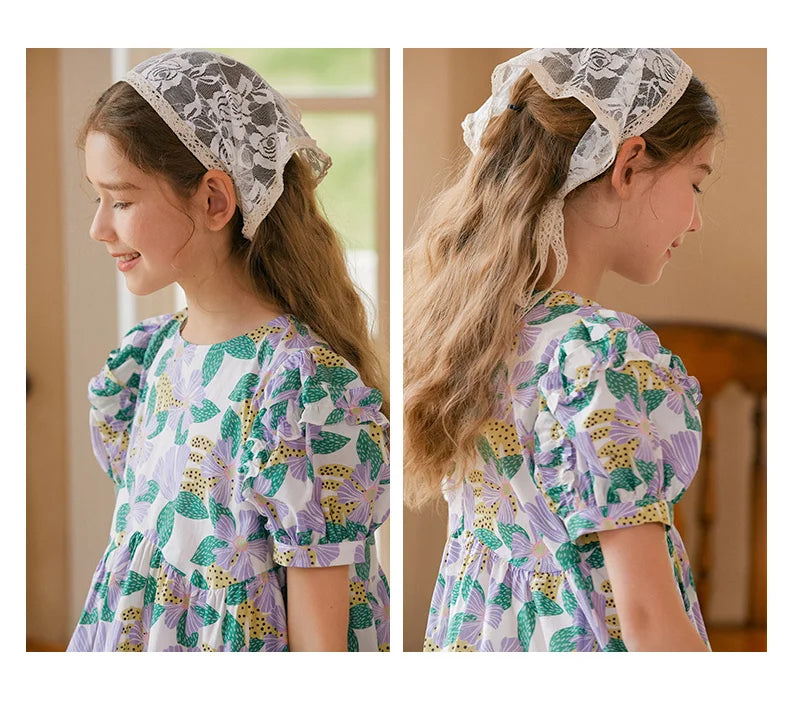 Kurzes Mädchen-Kleid mit Puffärmeln und Cheongsam-Design, Patchwork aus Gaze in Lila-Blau, mit Perlenknöpfen – für Kinder von 3 bis 12 Jahren.