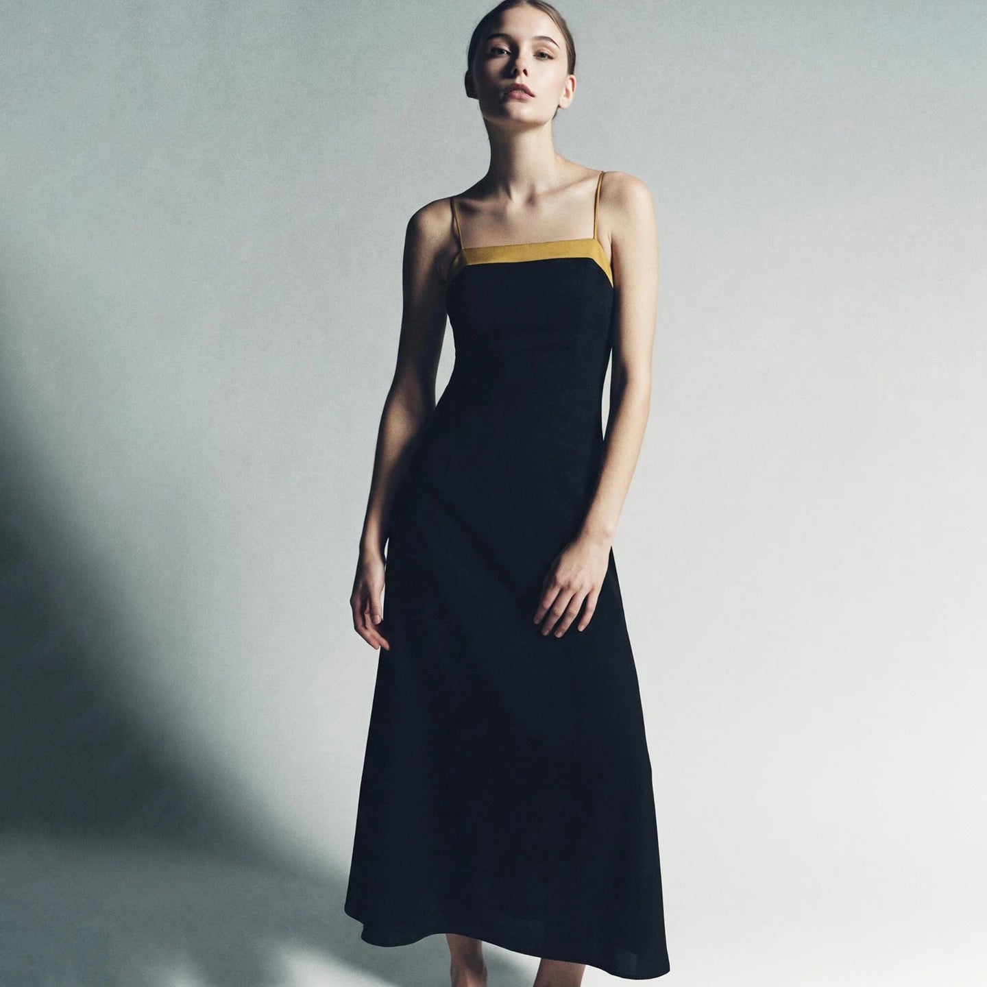 Stylisches Sommerdamenkleid Mit Farbblock Und Bequemem Sitz Für Damen