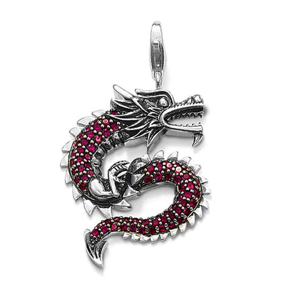 925-Sterlingsilber-Anhänger mit Drachenring, umrandet von roten Steinchen