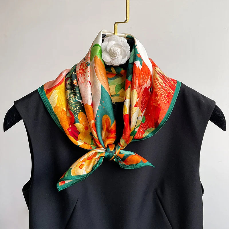 Damen Seidenschal quadratisch Blumen Bandana Haarband Halstuch weich D
