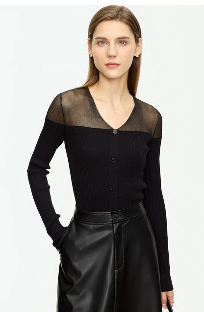 Damen-Pullover mit V-Ausschnitt und Knopfleiste, lange Ärmel, schwarzer Strick mit Transparenz-Optik