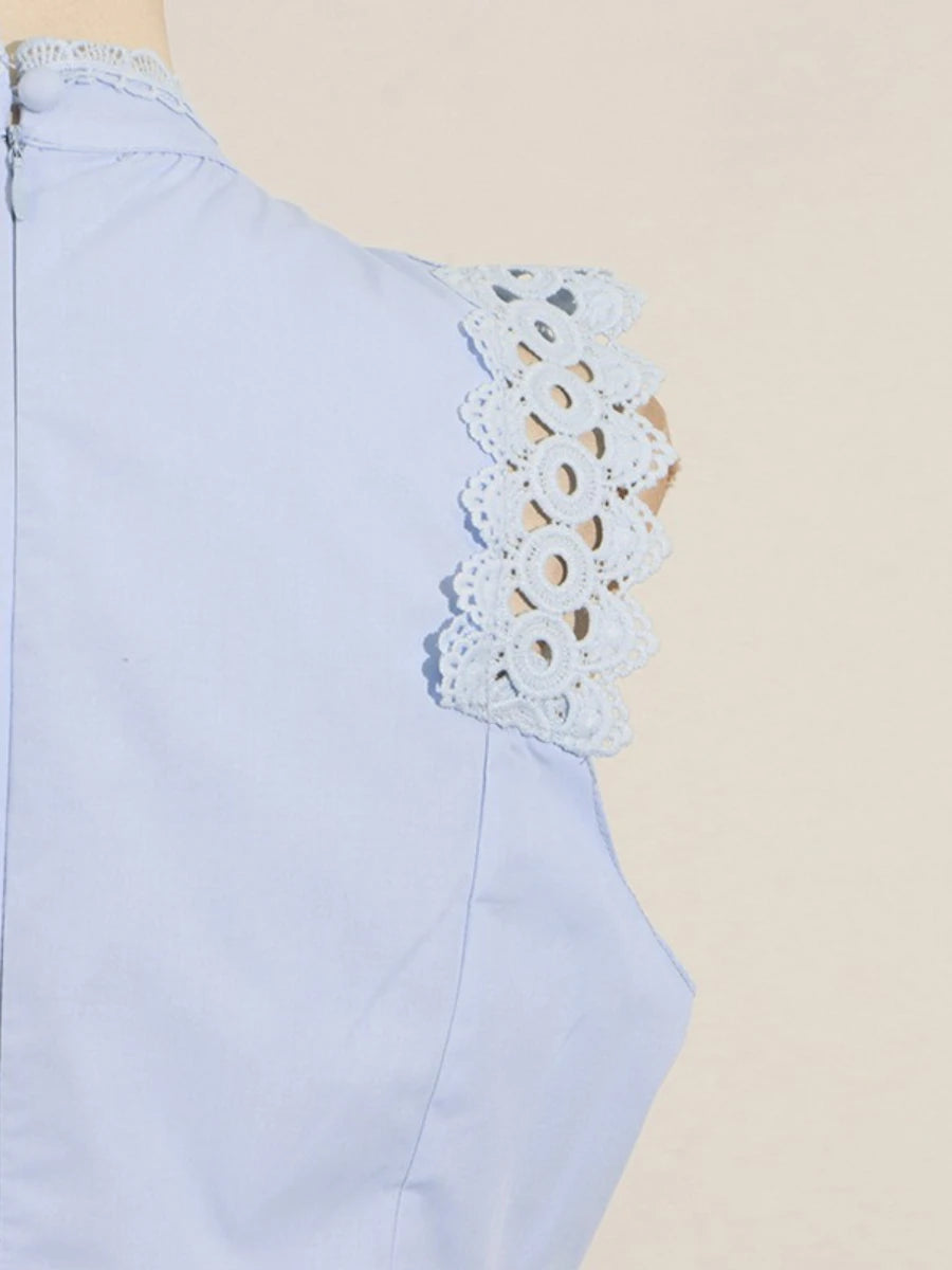 Zweiteiliges Damen-Set mit Rundhals und langen Ärmeln – Farbkontrast-Oberteil und hoch taillierter Rock mit Wellenpunkt-Design