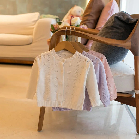 Mädchen Strickjacke im Herbst-Stil mit nettem Aushöhlen für 0-4 Jahre