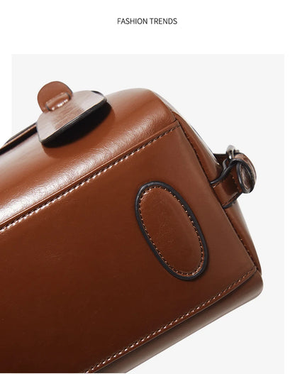 Damen Handtasche aus Spaltleder im Retro-Luxus-Design als Umhängetasche