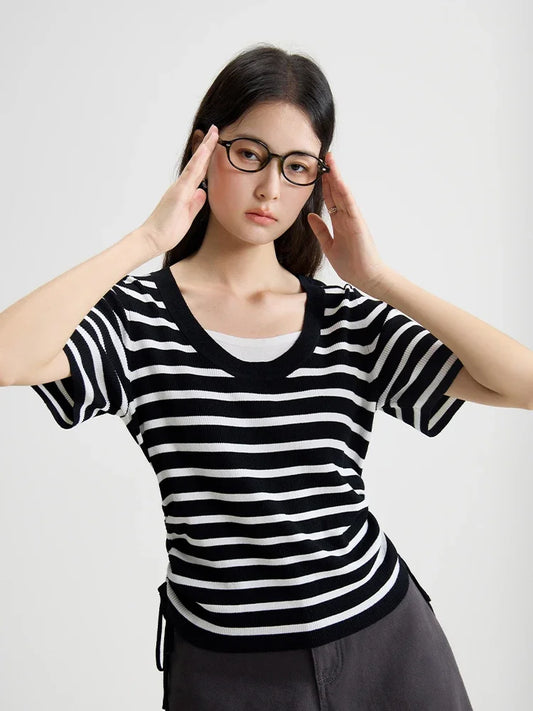 Langarmshirt für Damen in Übergröße mit französischem Pilzsaum und schlichter Textur – ideal für den Winter.