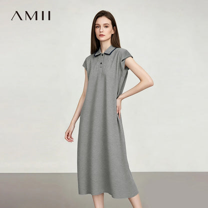 Midi-Strickkleid hellgrau mit Polokragen und Knopfleiste, kurze Ärmel
