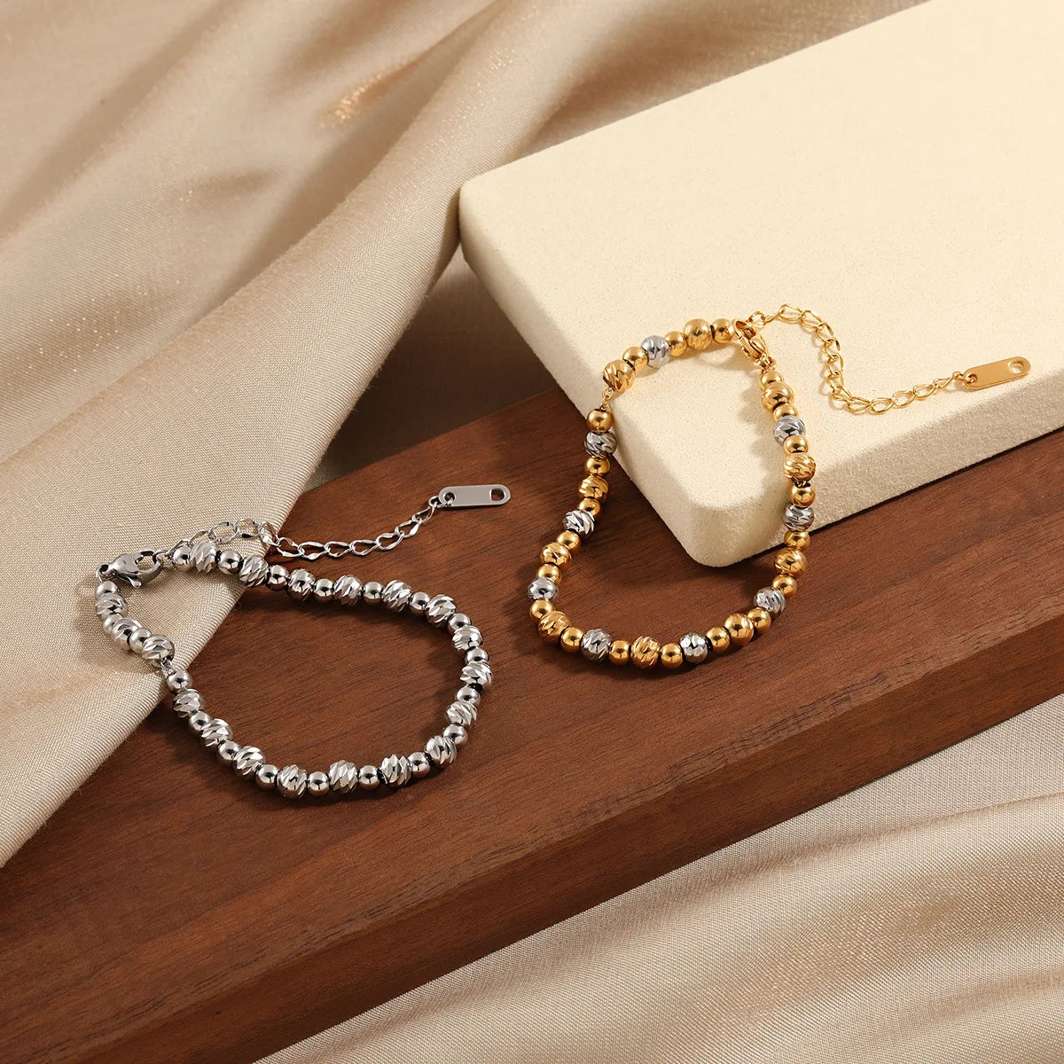Damen-Armband Perlen zweifarbig