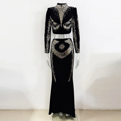 Elegantes ärmelloses Damen-Minikleid mit V-Ausschnitt und Kettendetails im Patchwork-Design