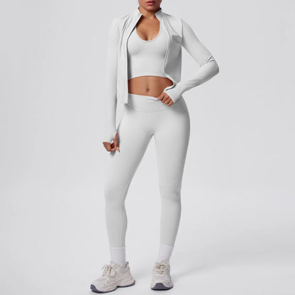 Weißes Yoga-Set mit Push-up-Top und hochtaillierter Leggings, offener Jacke, vorne