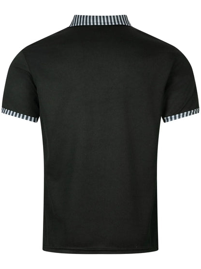 Leichtes Herren-Poloshirt aus Eisseide mit kurzem Ärmel und Reverskragen – ideal für den Sommer im Büro.