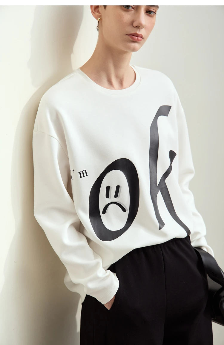 Damen T-Shirt im minimalistischen Stil mit Rundhalsausschnitt und Druckdesign