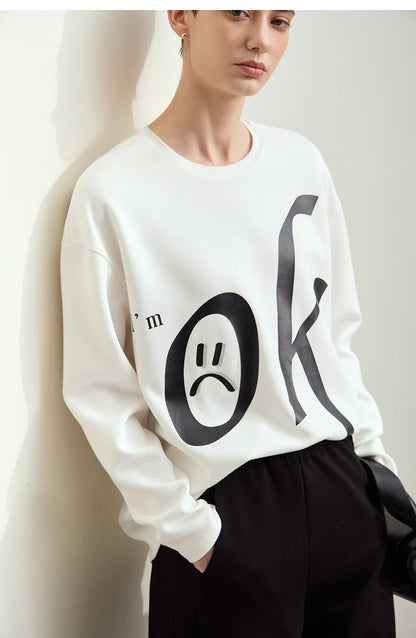 Damen T-Shirt im minimalistischen Stil mit Rundhalsausschnitt und Druckdesign