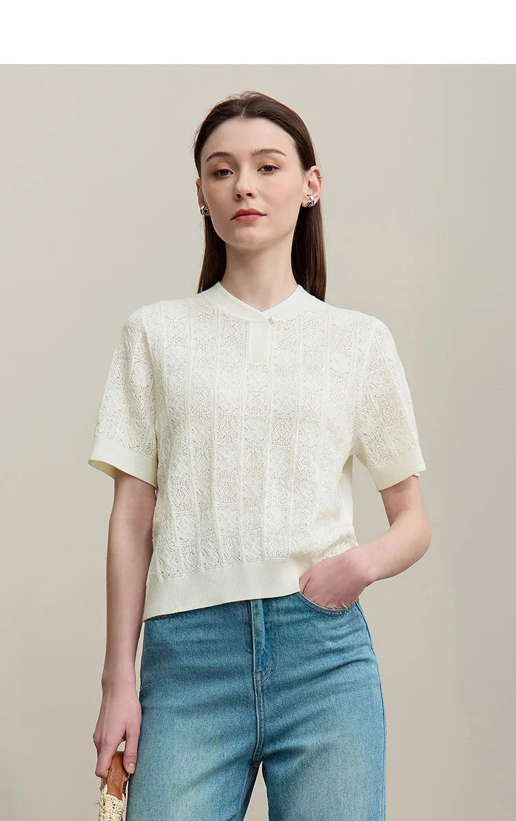 Damenpullover mit Stehkragen, Kurzarm und Knopfleiste, off-white gemustertem Strick