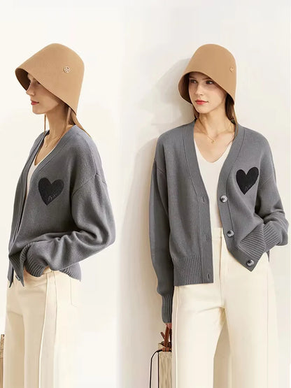 Damen-Strickjacke V-Ausschnitt Wollstickerei locker romantisch Winter