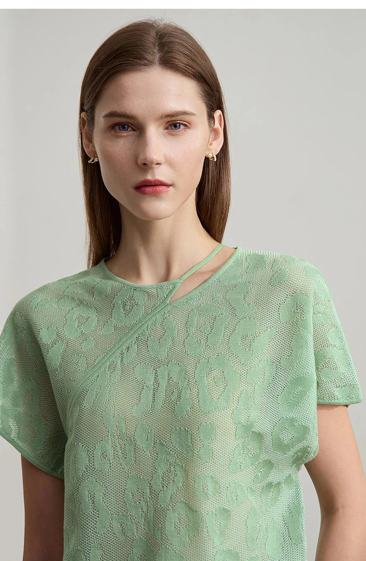 Damen-T-Shirt in Hellgrün mit Jacquard-Blumenmuster, Rundhalsausschnitt, kurze Ärmel