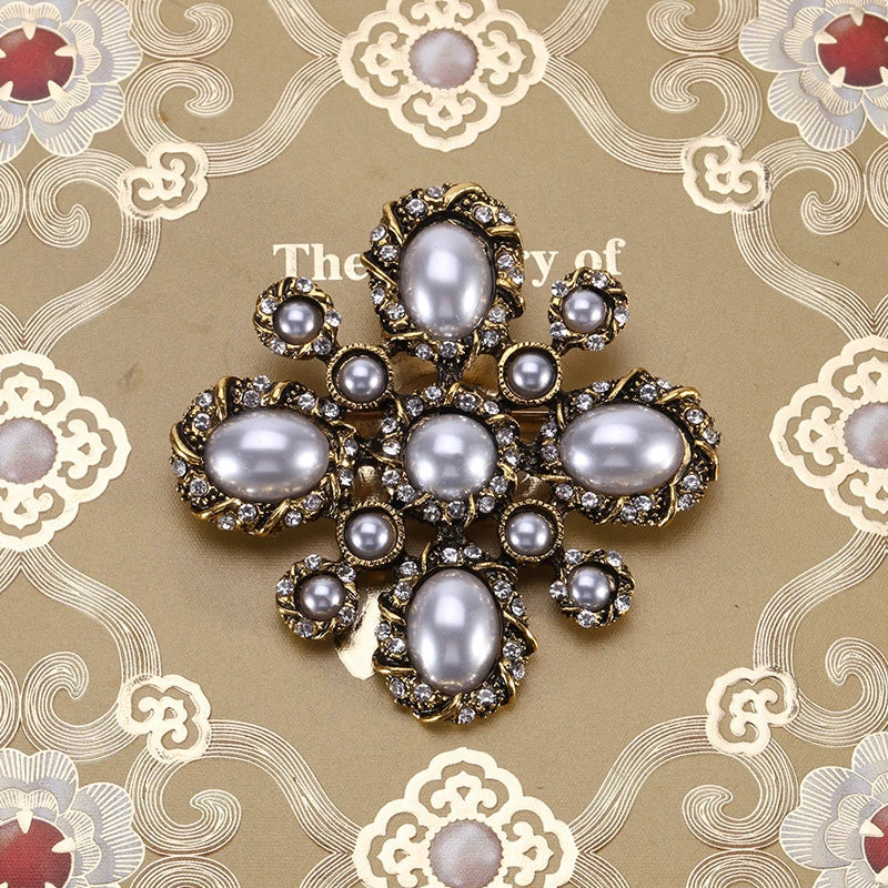 Brosche Kreuz Perle Strass Barock Vintage Luxus Hochzeit Party Damen