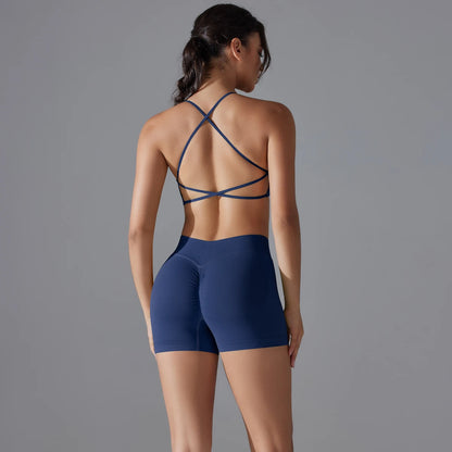 Hamidou nahtloses Yoga-Set in Navy: Rückansicht mit Kreuzträgern und Shorts