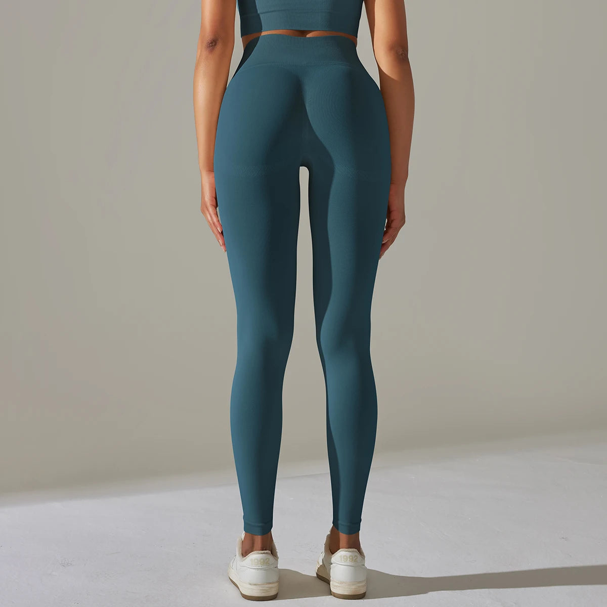 Nahtlose Damen-Leggings, hohe Taille, Push-up, blau, Vorderansicht