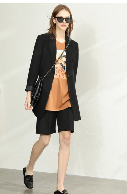 Damen T-Shirt im minimalistischen Sommer-Stil mit lässigem Patchwork-Design