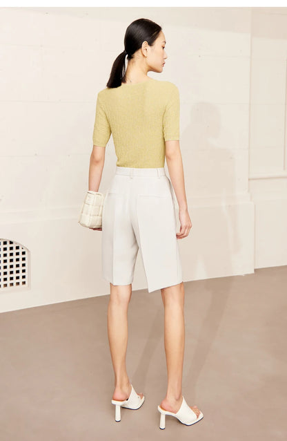 Damen Shorts im minimalistischen Stil mit hoher Taille für das Büro