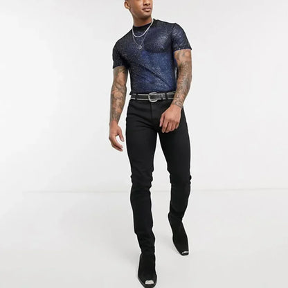 Lässiges Herren-T-Shirt mit V-Ausschnitt aus atmungsaktivem Material – schnelltrocknend und locker geschnitten