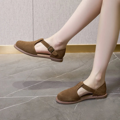 Damen-Sandalen mit flacher Sohle, Riemen am Spann und offenem Zehenbereich, Hellbraun