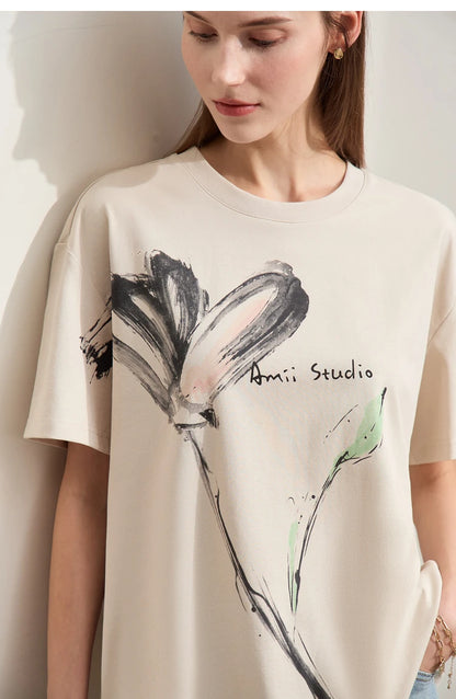 Damen T-Shirt im Minimalismus-Stil mit O-Neck und coolen Ink-Art Print