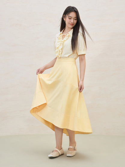 Sommerliche Damen-Bluse in Übergröße mit taillierter Silhouette und atmungsaktivem Strukturgewebe – ideal für die Freizeit