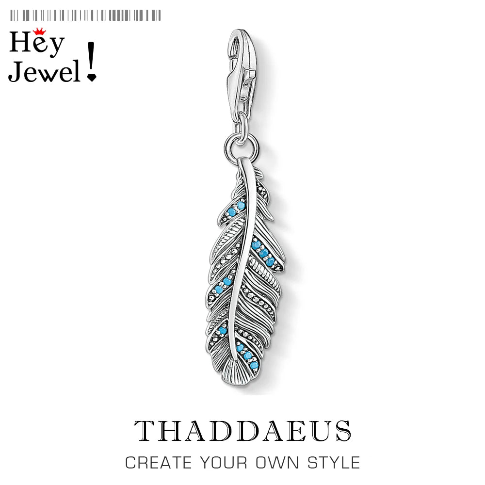 925-Sterling-Silber Feder-Anhänger mit blauem Akzent, mit Karabinerverschluss