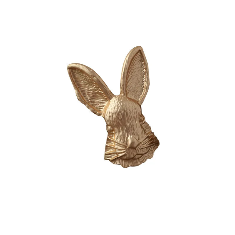 Brosche Fee Hase Perle Goldfarbig Barock Vintage Unisex Kleidung Pin