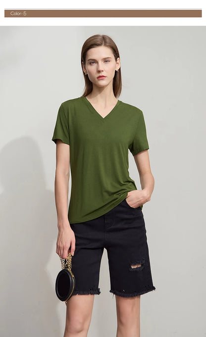 Damen T-Shirt im minimalistischen Casual-Stil mit V-Ausschnitt und kurzen Ärmeln