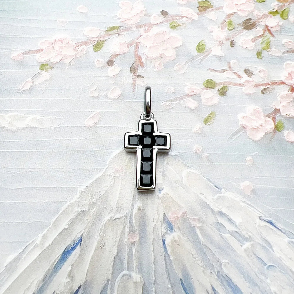 Damen-Charm-Anhänger Kreuz schwarzer Stein klassisch II aus Sterlingsilber