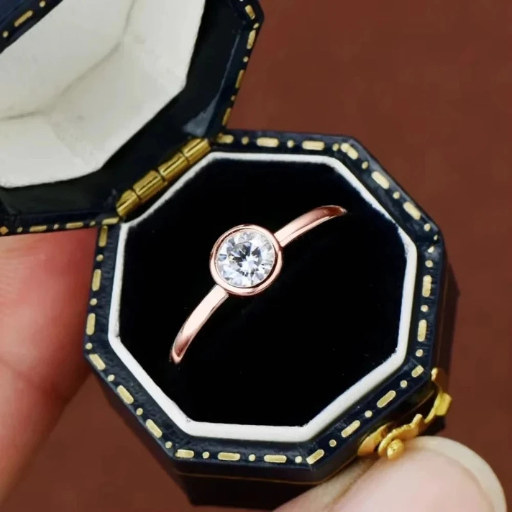 Damen-Schmuckset Halskette Ohrringe und Ring mit Moissanit