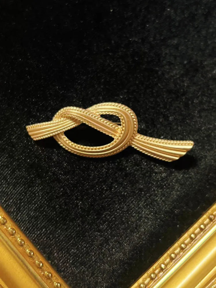 Brosche Gold Mehrfach Retro Vintage Legierung Unisex Anzug Mantel Klassisch