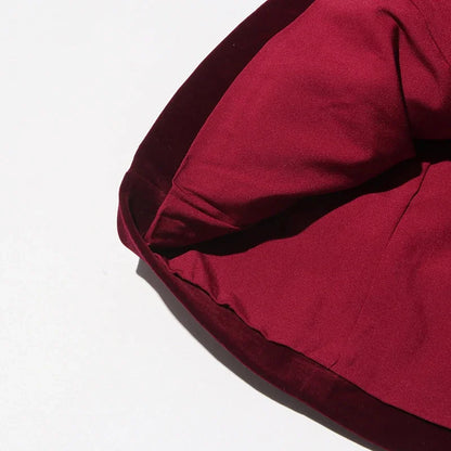 Zweiteiliges Damen-Set mit Rundhals und langen Ärmeln – figurbetontes Oberteil und Minirock mit Patchwork-Diamantenmuster