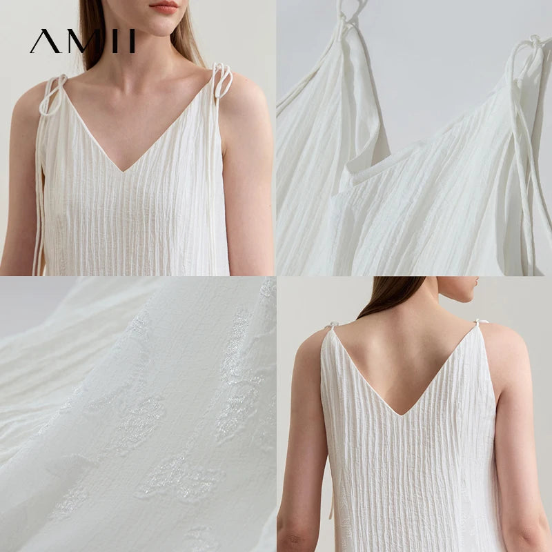 Ärmelloses Sommerkleid: V-Ausschnitt, Bindebänder an den Trägern, helles Beige