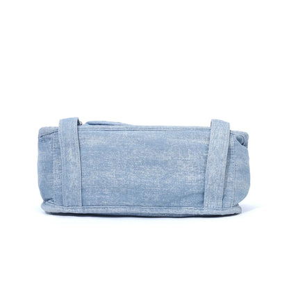 Damen-Schultertasche aus Denim in blau mit Top-Handle viel Stauraum für Alltag und Freizeit großem Innenfach