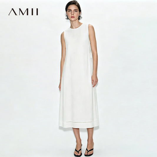 Ärmelloses Freizeitkleid in hellem Beige, A-Linie, Midi-Länge mit feiner Saumnaht