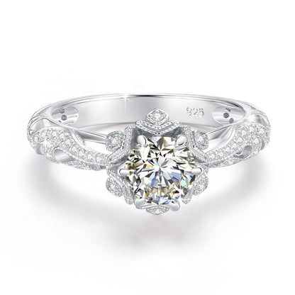 Damen-Halo-Verlobungsring im Viktorianischen Filigran-Design, 18K Goldplattiert Moissanit