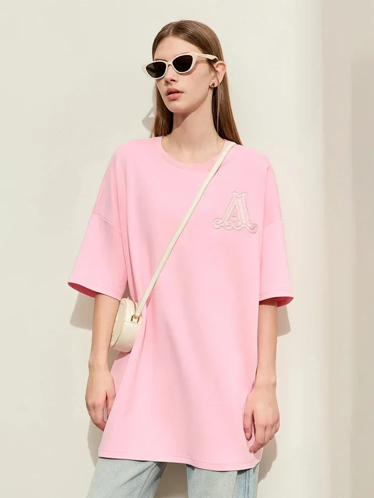 Damen Rundhals-T-Shirt im minimalistischen Stil mit lässiger Stickerei und kurzen Ärmeln