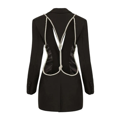 Elegantes Midi-Kleid mit Pailletten und Patchwork, schulterfrei und langärmelig – figurbetontes Design für Damen.
