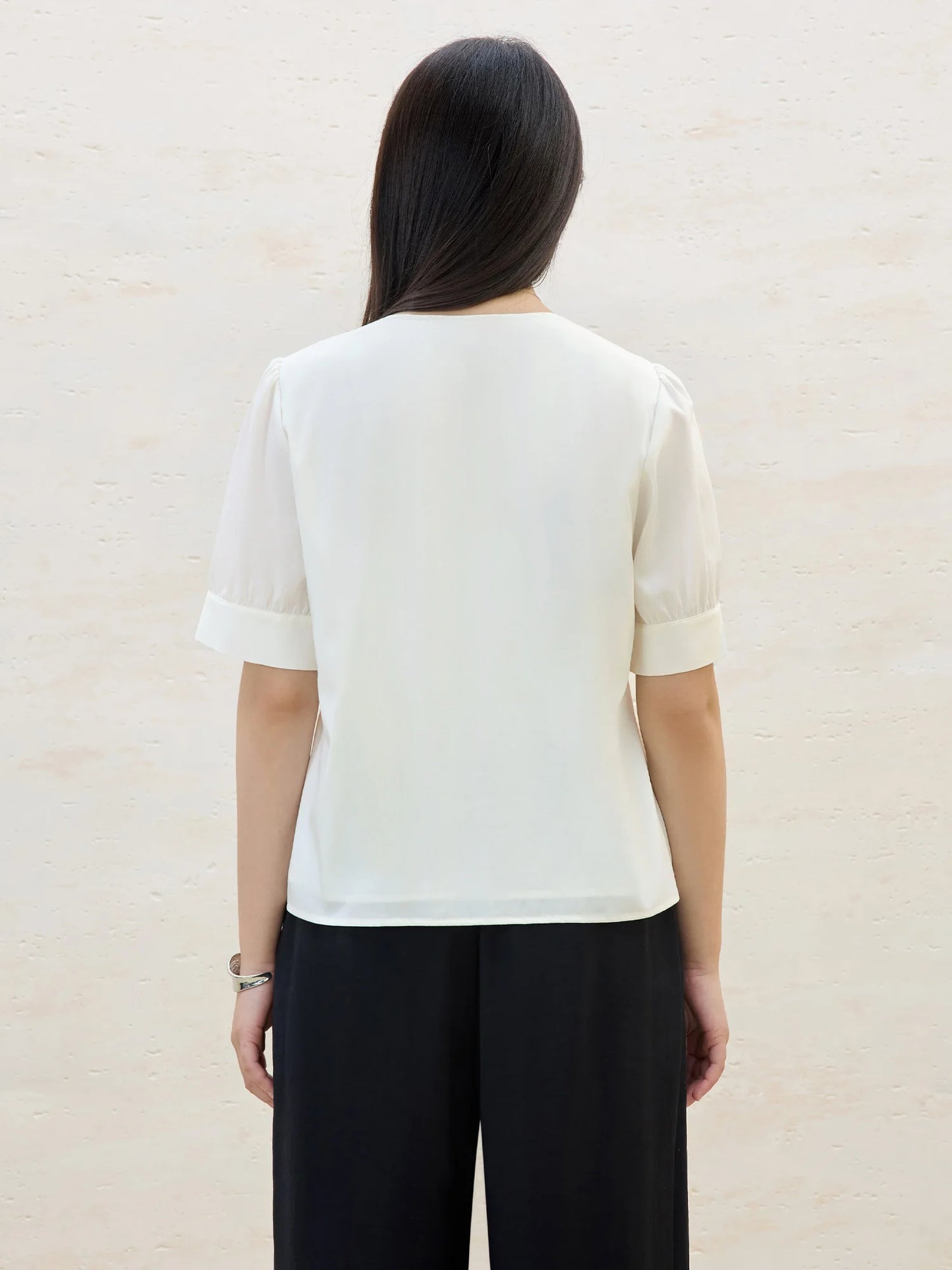 Damenbluse mit Muschelkragen und A-Linien-Schnitt – schmeichelnde Taille, vielseitig von Büro bis Freizeit
