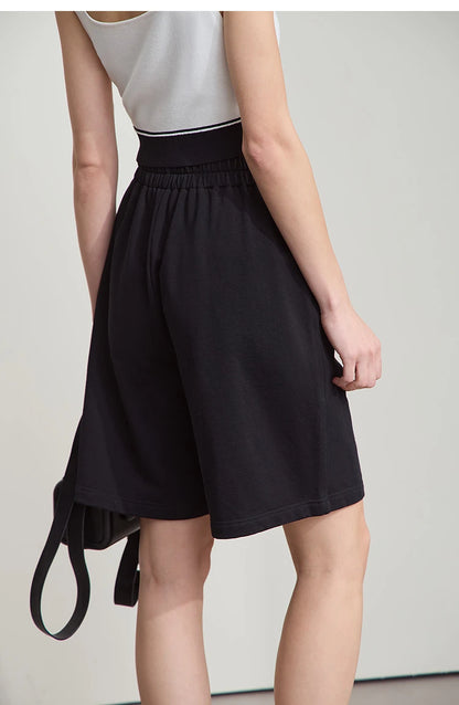 Damen Shorts aus leichtem Nylon-Baumwoll-Mix mit elastischer Taille und Taschen