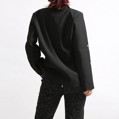 Lange Damenjacke mit Reverskragen und Patchwork-Design – lässig und minimalistisch