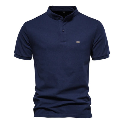 Herren Poloshirt aus 100 Prozent Baumwolle mit lässigem Stehkragen für den Sommer